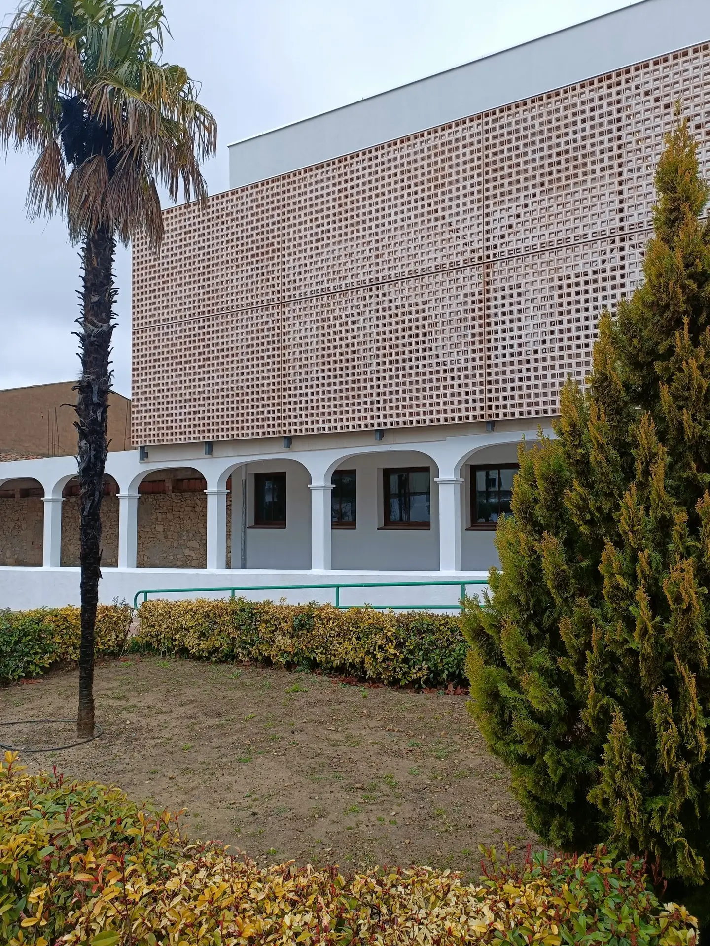 03-2-nova JOR0428_1-1